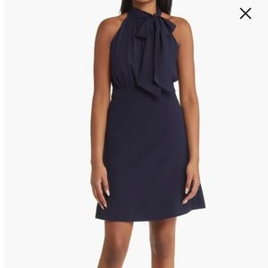 Vince Camuto Chiffon Bow Neck Crepe Dress